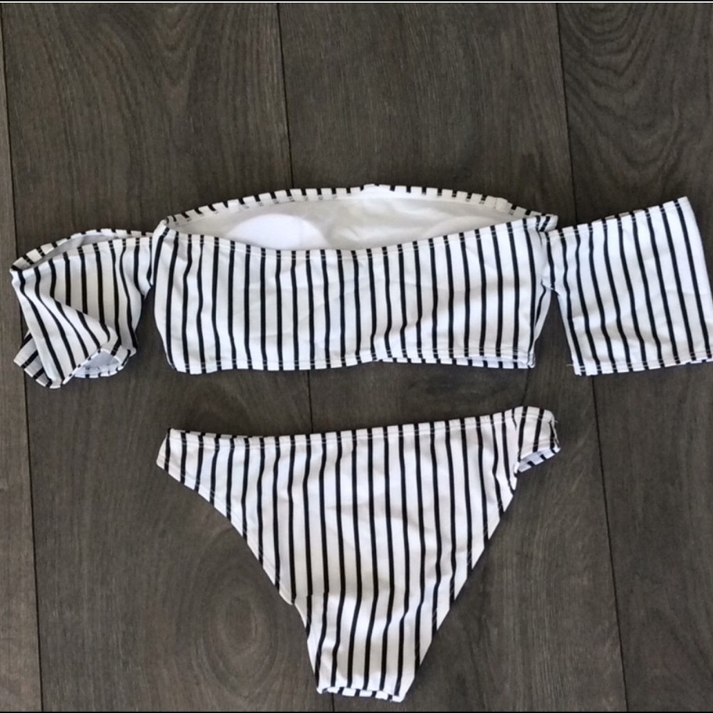 MANHATTAN Striped Bikini - Picture 2 of 2